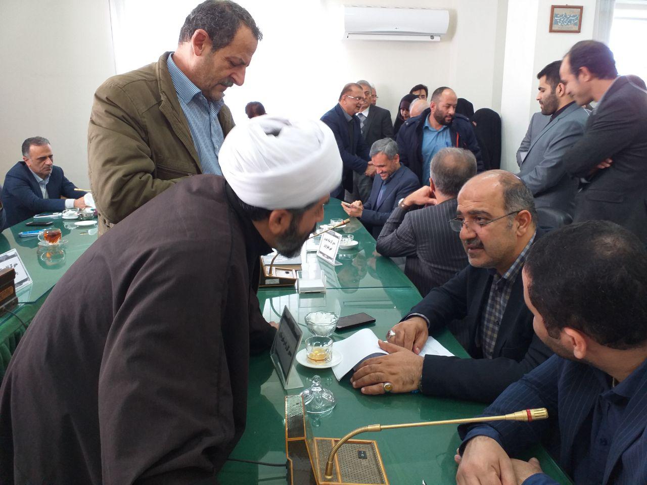 ملاقات مردمی مدیر کل راه و شهرسازی استان مازندران در فرمانداری نوشهر 